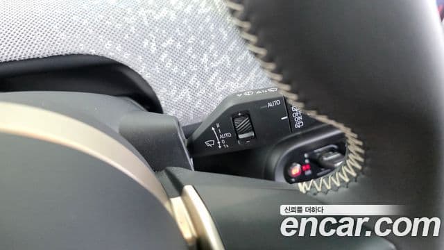 Mini Cooper Electric 2024 — ფოტო 7/33