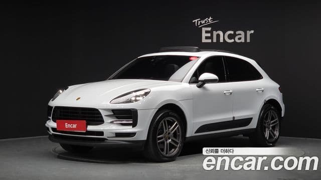 Porsche Macan 2019 — Photo 2/20