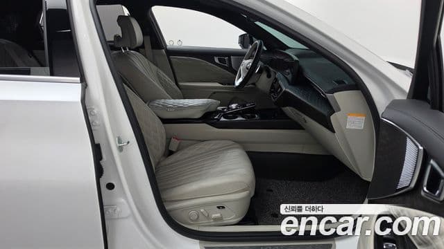 Kia K8 2023 — Şəkil 38/41
