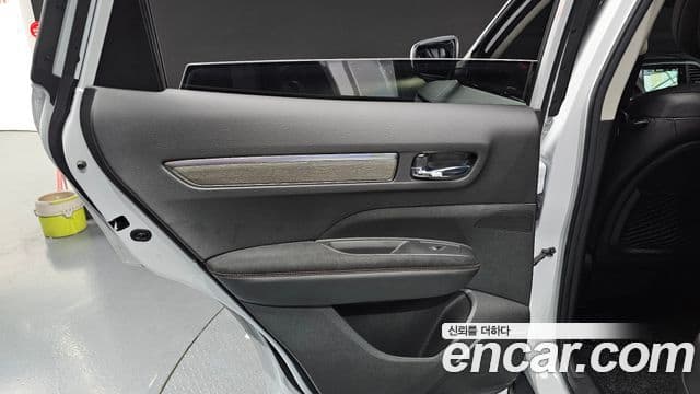 Renault Samsung QM6 2022 — ფოტო 17/33