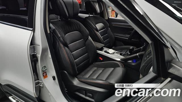 Renault Samsung QM6 2022 — ფოტო 12/33