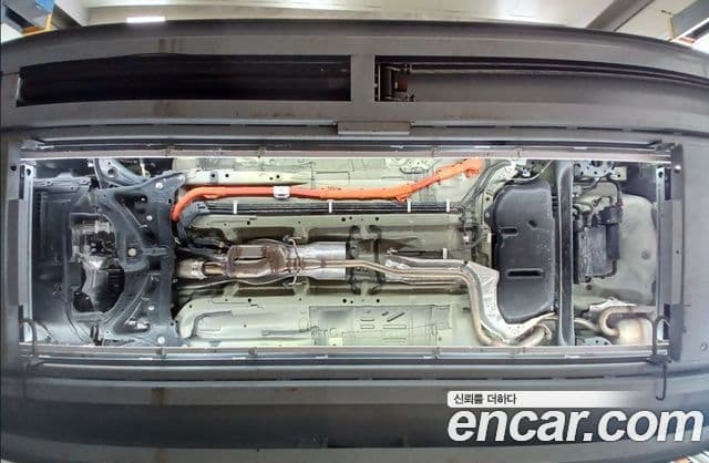 Toyota Prius C 2018 — Şəkil 24/30