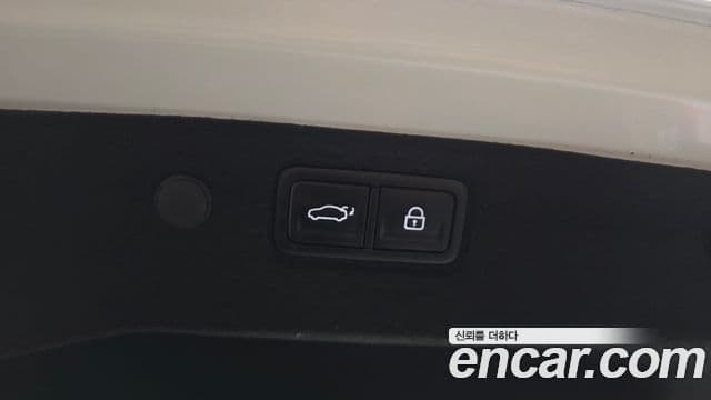Kia K5 2024 — Şəkil 30/38