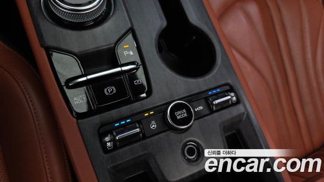 Kia K5 2024 — Şəkil 14/38