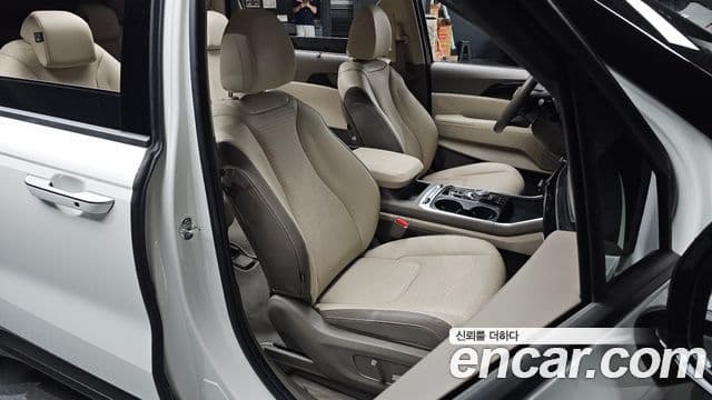 Kia Carnival 2025 — Фото 13/20