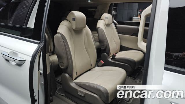 Kia Carnival 2025 — Şəkil 34/34