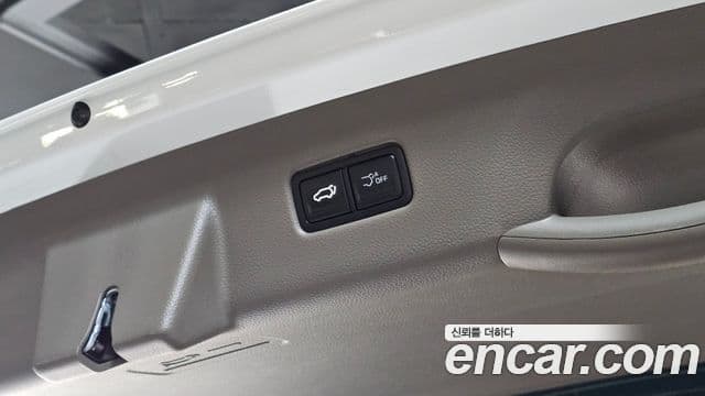 Kia Carnival 2025 — Şəkil 9/34