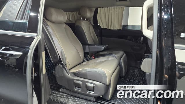 Kia Carnival 2024 — Фото 11/20