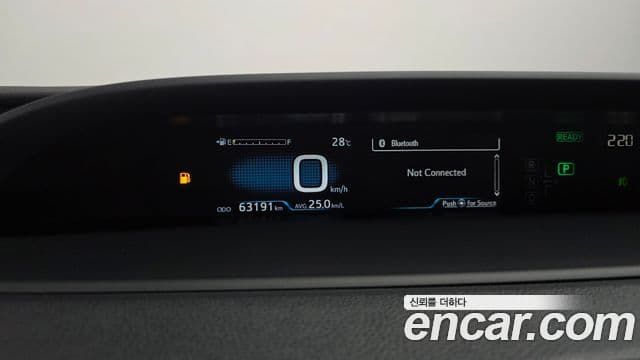 Toyota Prius 2019 — Photo 18/30