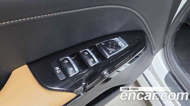 Kia K5 2022 — Photo 17/32