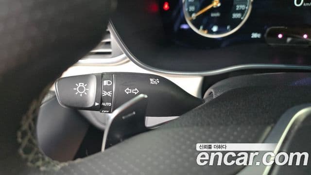 Genesis G70 2022 — Şəkil 23/34