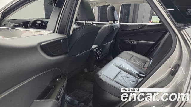 Lexus NX350h 2023 — ფოტო 32/32