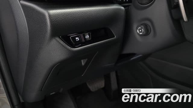 Lexus NX350h 2023 — ფოტო 22/32