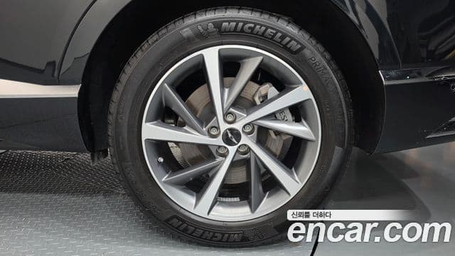 Genesis GV80 2026 — Photo 34/40