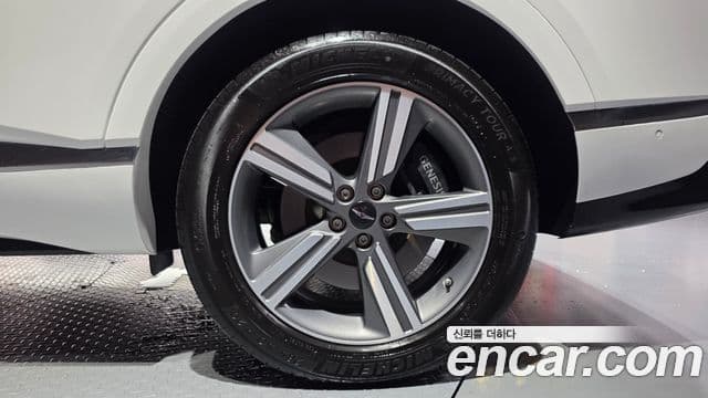 Genesis GV80 Coupe 2024 — ფოტო 11/34
