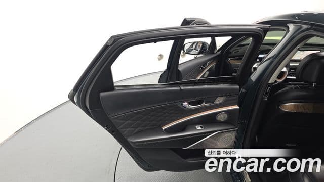 Kia The K9 2022 — Photo 27/50