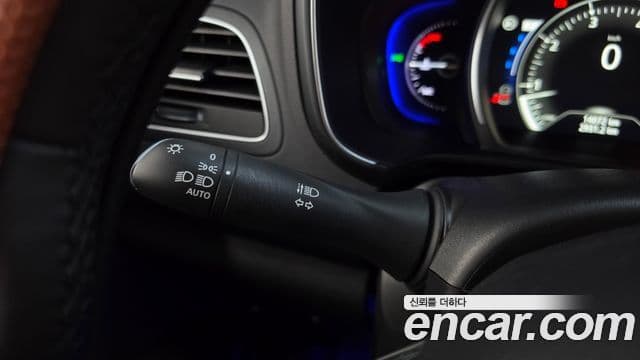 Renault Samsung QM6 2024 — ფოტო 15/32