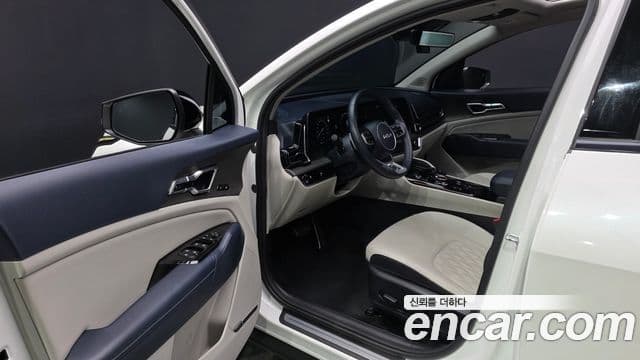 Kia Sportage 2022 — Фото 10/20