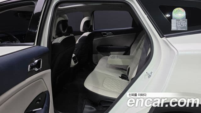 Kia Sportage 2022 — Photo 19/34