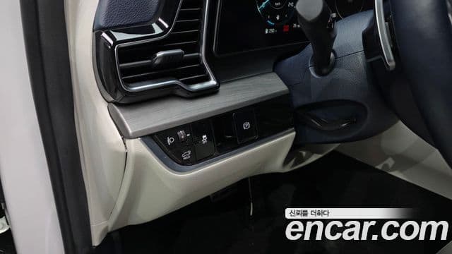 Kia Sportage 2022 — Photo 7/34