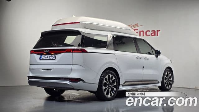 Kia Carnival 2021 — Фото 2/20
