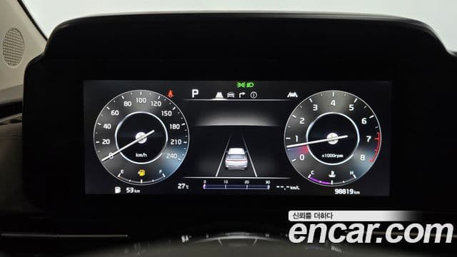 Kia Carnival 2021 — Фото 8/20