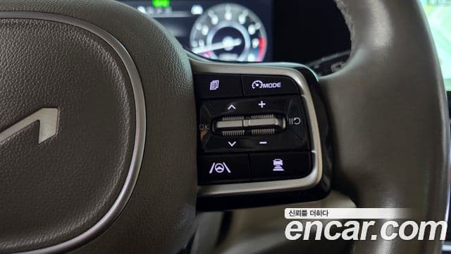 Kia Carnival 2021 — Фото 16/20