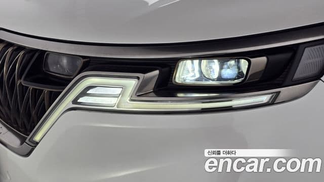 Kia Carnival 2021 — Photo 29/36