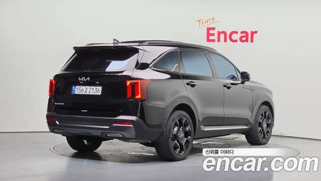 Kia Sorento 2024 — Фото 2/20