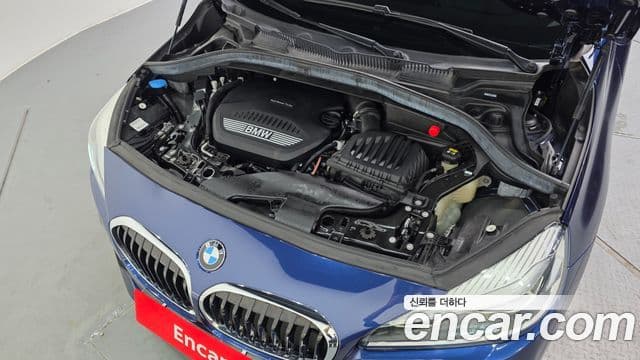 BMW 2 Series Active Tourer 2020 — Фото 6/20