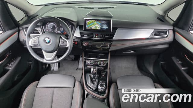 BMW 2 Series Active Tourer 2020 — Фото 7/20