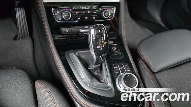 BMW 2 Series Active Tourer 2020 — Фото 9/20