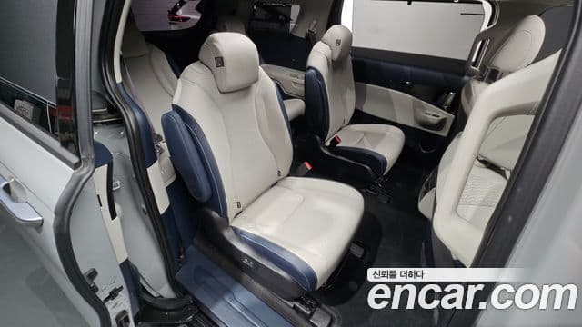 Kia Carnival 2024 — Фото 11/20