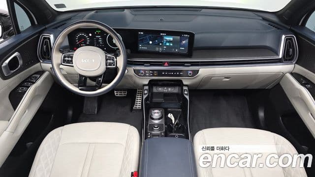 Kia Sorento 2024 — Фото 7/20
