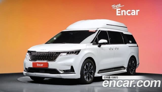 Kia Carnival 2023 — Фото 1/20