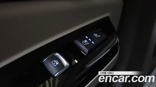 Kia Carnival 2023 — Şəkil 14/35