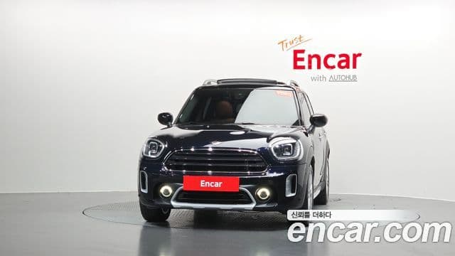Mini Cooper Countryman 2023 — Şəkil 31/33