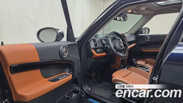 Mini Cooper Countryman 2023 — Şəkil 22/33