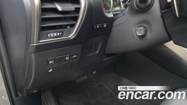 Lexus NX300h 2021 — ფოტო 10/32