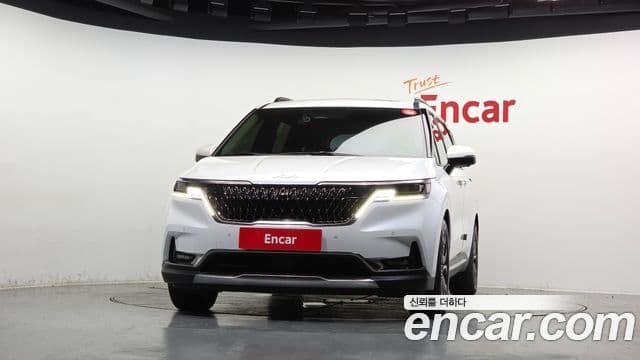 Kia Carnival 2021 — Фото 3/20