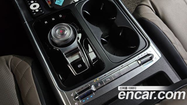 Kia Carnival 2025 — Фото 9/20