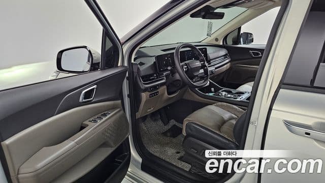 Kia Carnival 2025 — Фото 10/20