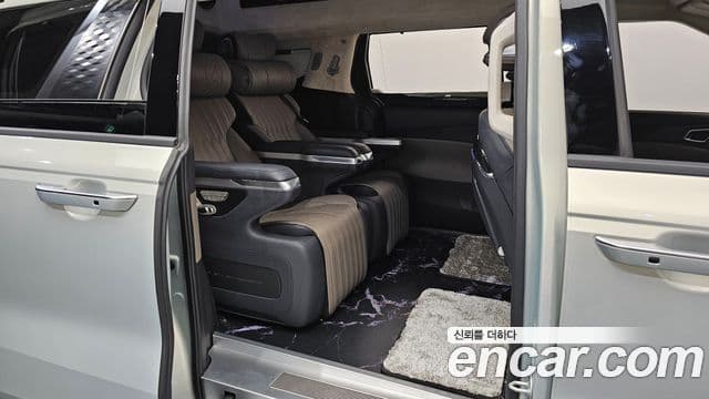 Kia Carnival 2025 — Фото 11/20