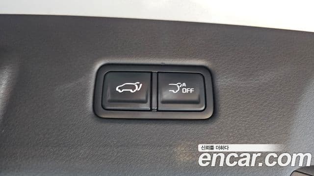 Kia Carnival 2025 — Фото 19/20