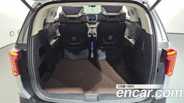 Kia Carnival 2025 — Фото 20/20