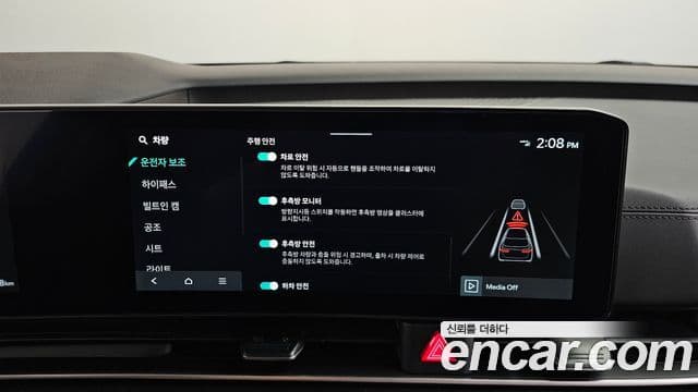 Kia Carnival 2025 — ფოტო 26/41