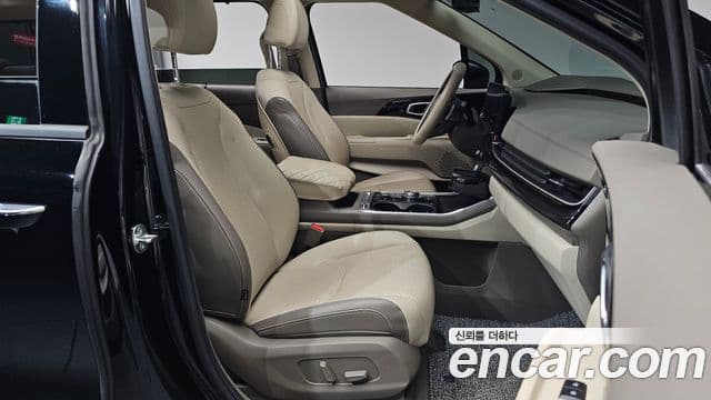Kia Carnival 2024 — Фото 10/20