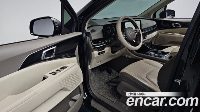 Kia Carnival 2024 — Фото 11/20
