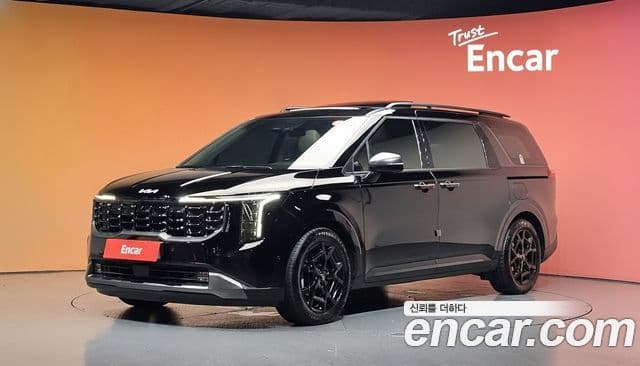 Kia Carnival 2024 — Фото 1/20