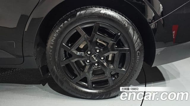 Kia Carnival 2024 — Photo 8/35